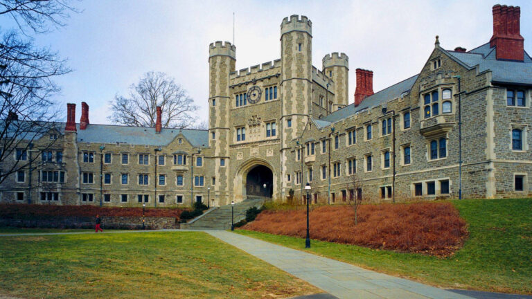 tall-blair-hall-princeton-university-833mv56t61z281lz